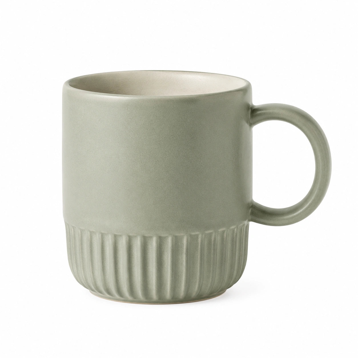 Mug 350 ml en céramique vert sauge à relief strié pour boissons chaudes